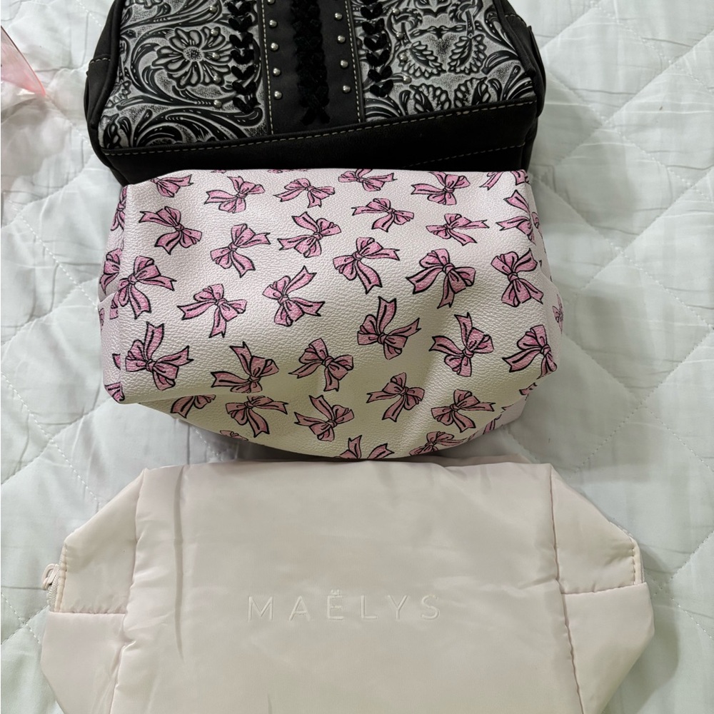 3 - Wrangler Black and Pink Bow Cosmetic Bag Set